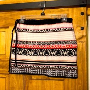 Icelandic Designs, wool mini skirt. M.